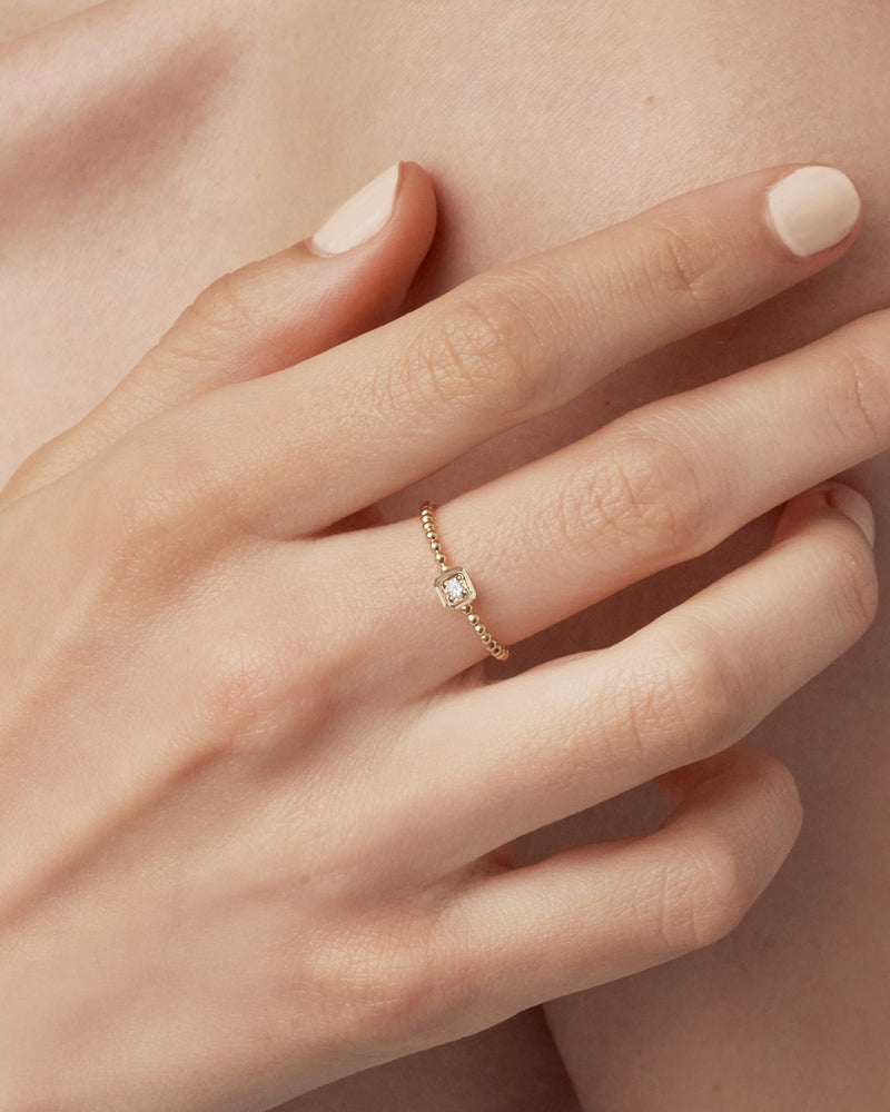 14K金 方型單鑽圓珠戒指
